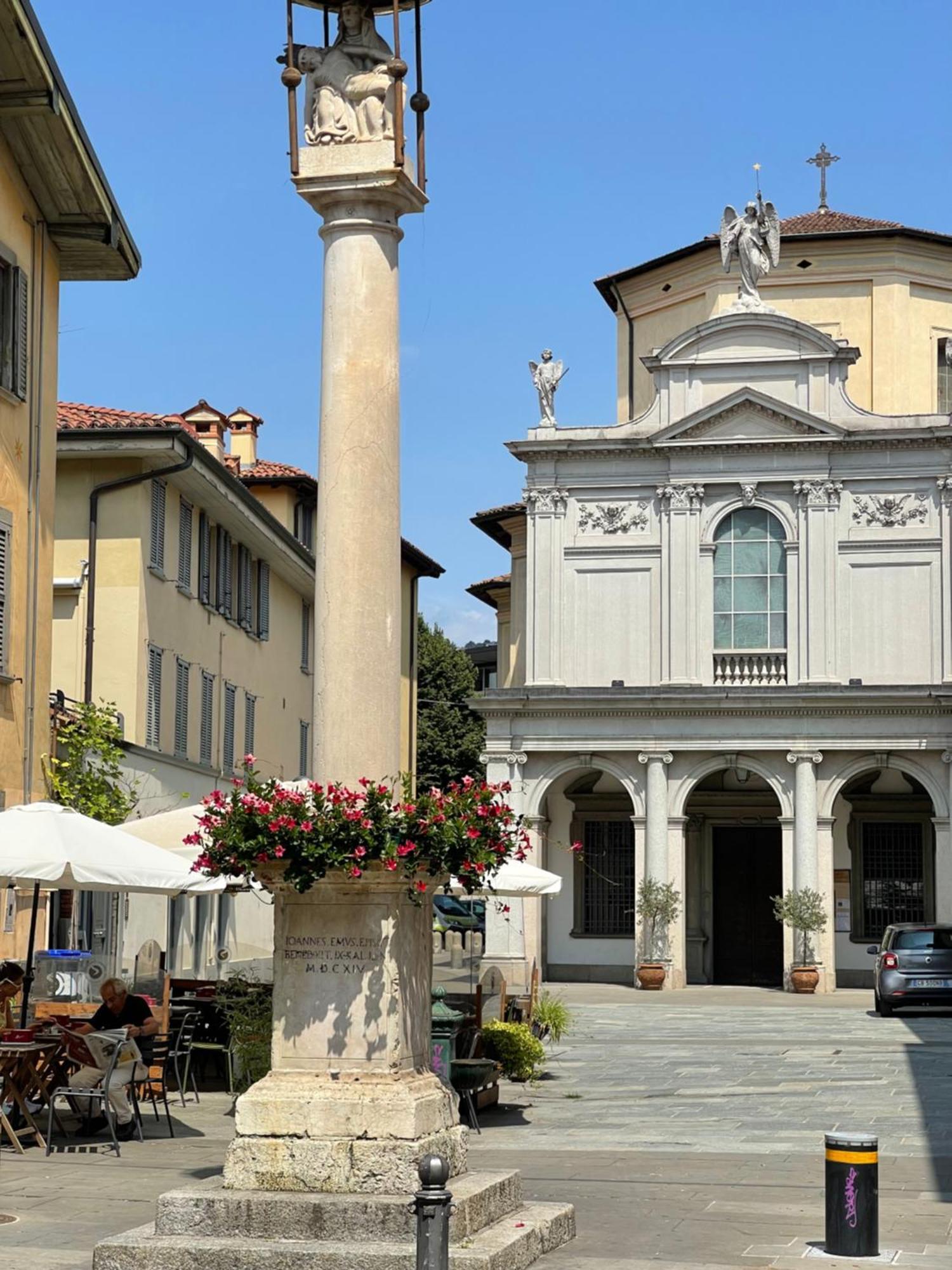 Апартаменти La Casina Di Alessia Бергамо Екстер'єр фото